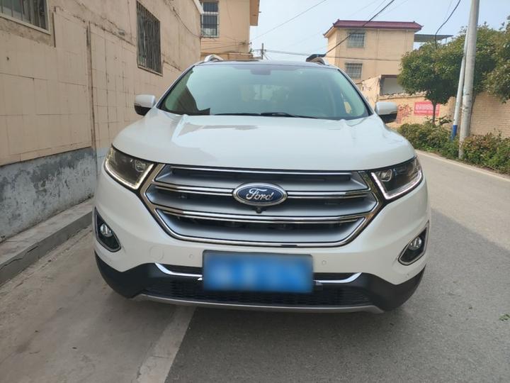 Edge 2017 EcoBoost 245 AWD Flagship 7-Seater photo 2