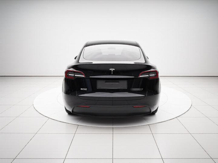 Model Y 2022 Facelift RWD photo 5