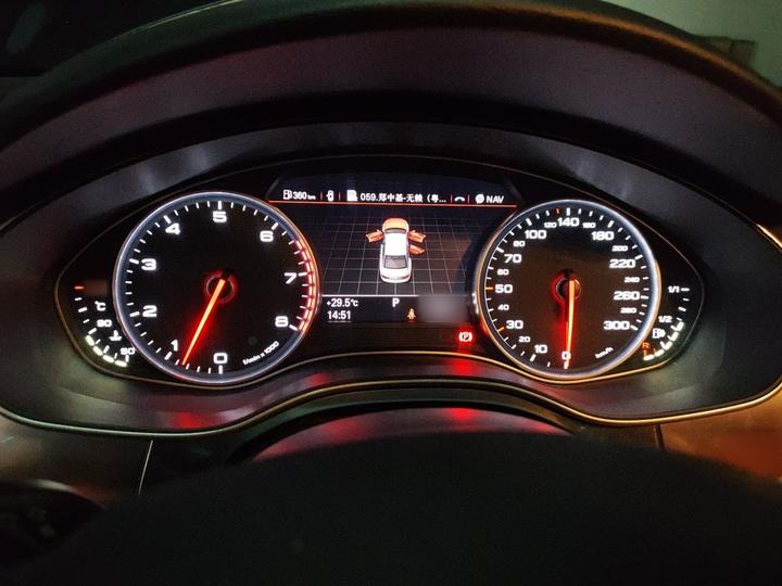 A6L 2015 30 FSI photo 4