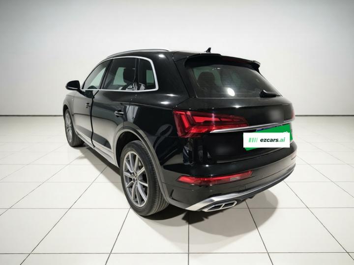 Q5L 2022 45T Luxury Dynamic photo 4