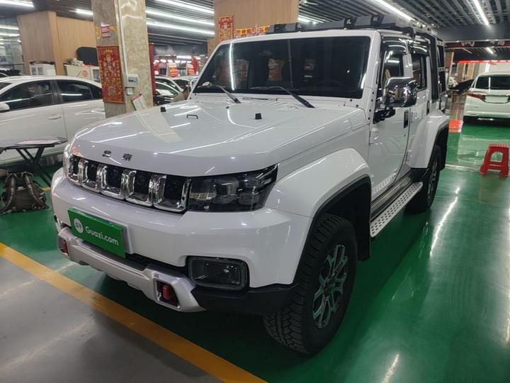 BJ40 2023 2.0T AT AWD