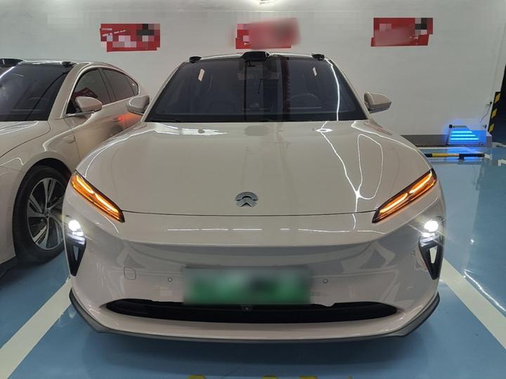 ET5 2024 75kWh photo 2