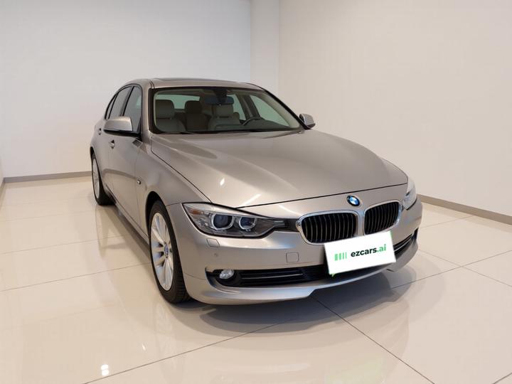 3 Series 2013 Facelift 320Li Design Package photo 3