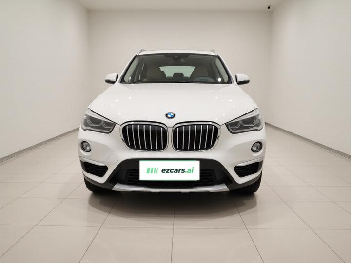 X1 2019 sDrive18Li Exclusive photo 2