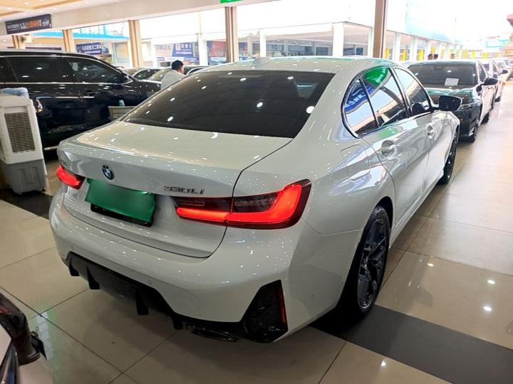 3 Series 2025 330Li M M Sport Night Package photo 4