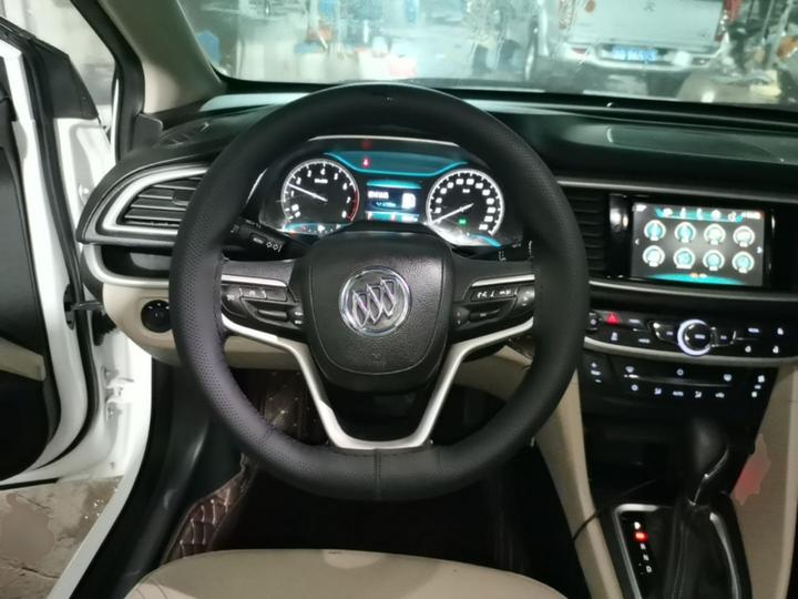 Excelle 2019 15T DCT Elite China VI photo 6