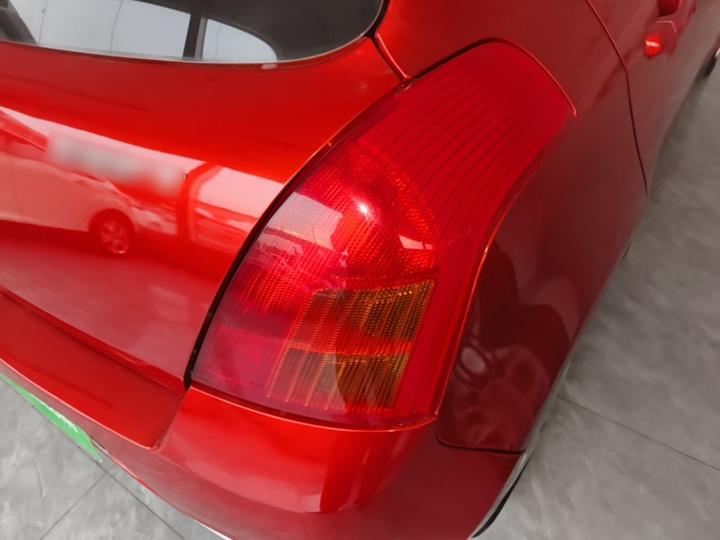 Swift 2014 1.3L MT Standard photo 7