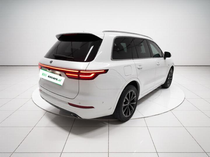 Li Auto ONE 2021 EREV 6-Seater photo 6
