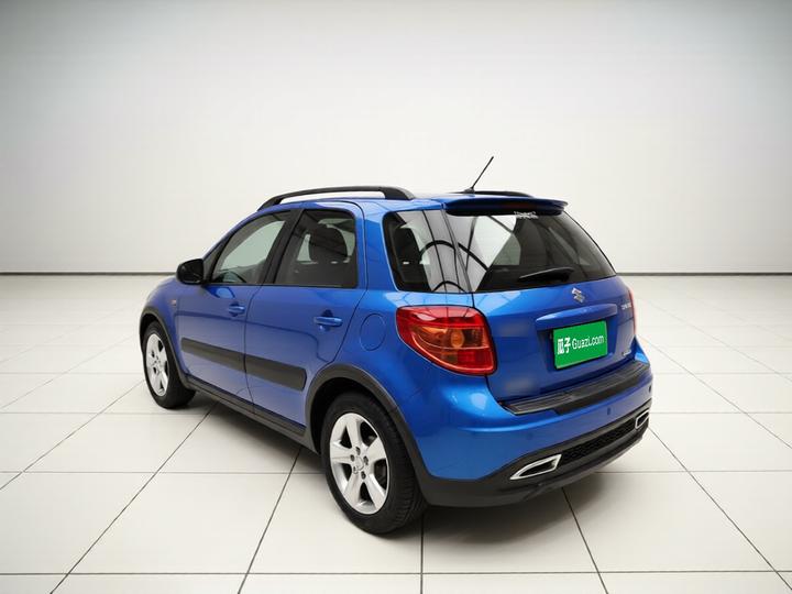 SX4 2011 Hatchback 1.6L MT Sport photo 4