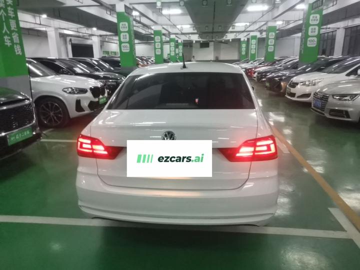 Santana 2018 1.5L MT photo 3