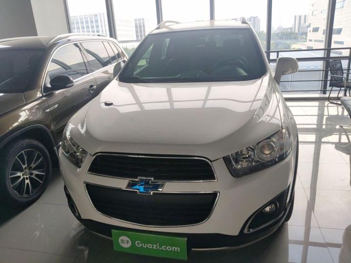 2015 2.4L RWD City 7-Seater photo 2