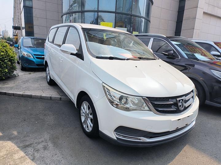 730 2016 Facelift 1.5L MT Standard 7-Seater China V photo 3