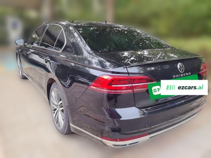 2021 380TSI Luxury photo 4