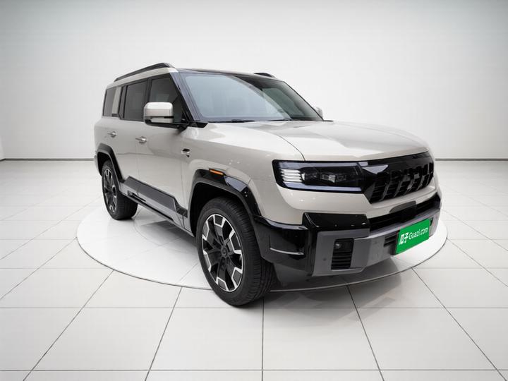 Fang Cheng Bao Leopard 8 2025 Flagship 7-Seater photo 3
