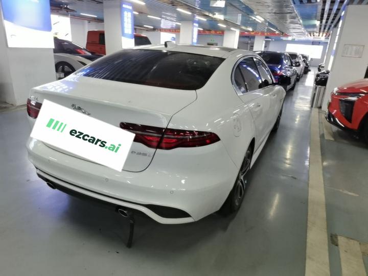 XEL 2022 2.0T 250PS R-DYNAMIC S Progressive Sport photo 6