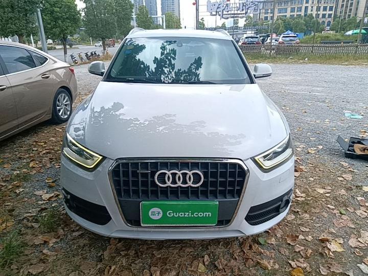 Q3 2015 35 TFSI quattro Tech photo 2
