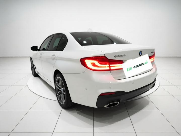 5 Series 2019 Facelift 525Li M Sport Package photo 4