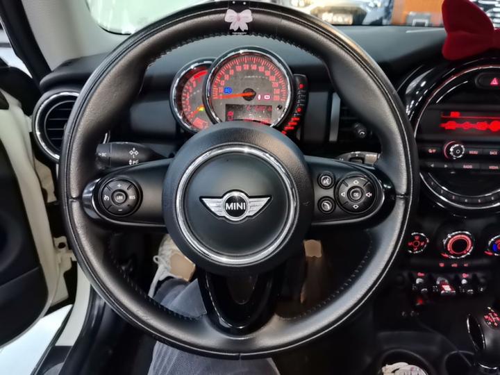 2014 1.2T ONE+ photo 5