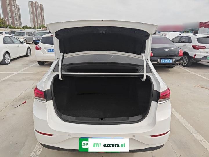 Excelle 2021 Classic 1.5L AT Progressive photo 8