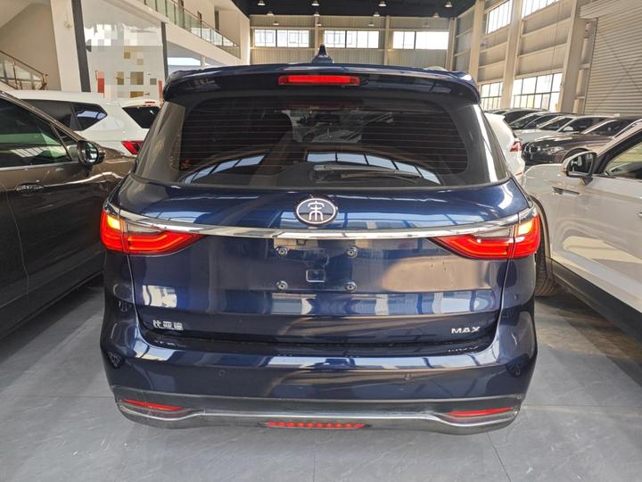 Song MAX 2019 1.5T AT Connected 6-Seater China VI photo 3
