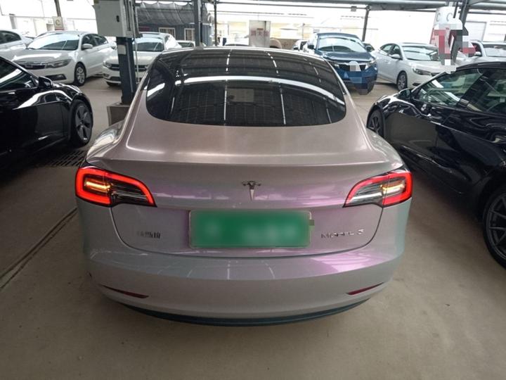 Model 3 2022 RWD photo 3
