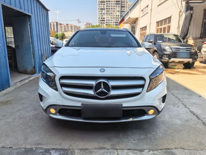 GLA 2016 GLA 200 Dynamic photo 2