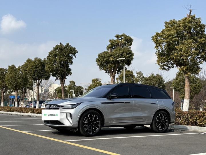 Nautilus 2023 2.0T AWD Hybrid