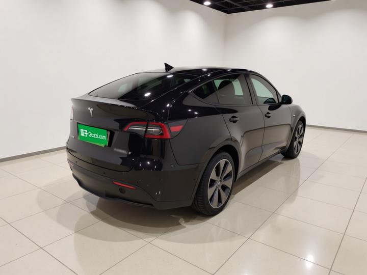 Model Y 2022 Facelift RWD photo 6