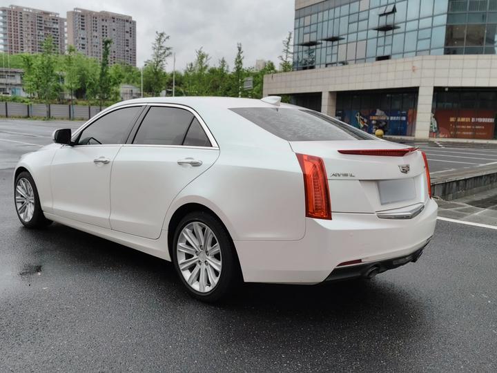 ATS-L 2017 28T Tech photo 4