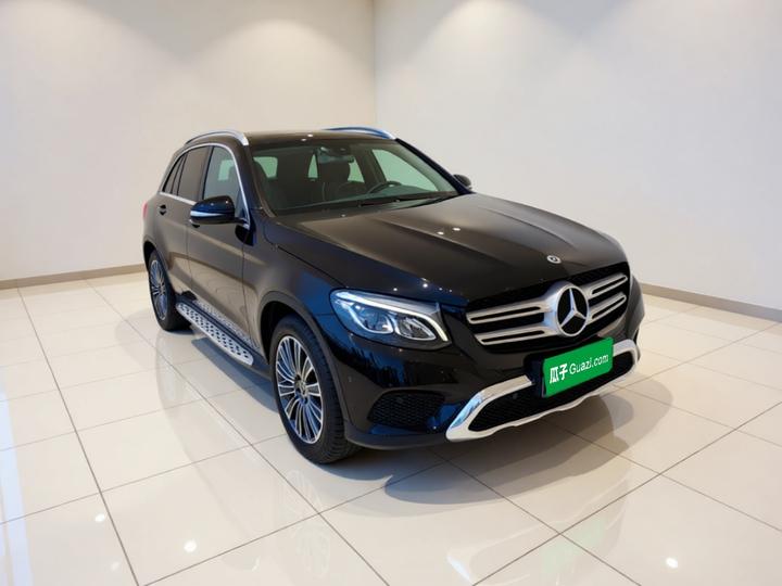 GLC 2017 GLC 200 4MATIC photo 3