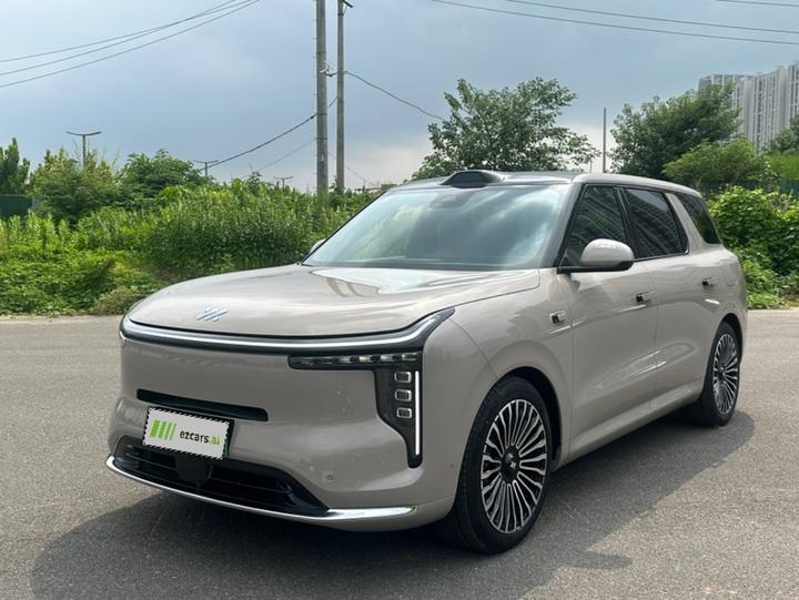 IM Motors LS8 2026 66 Ultra Tech Flagship 5-Seater
