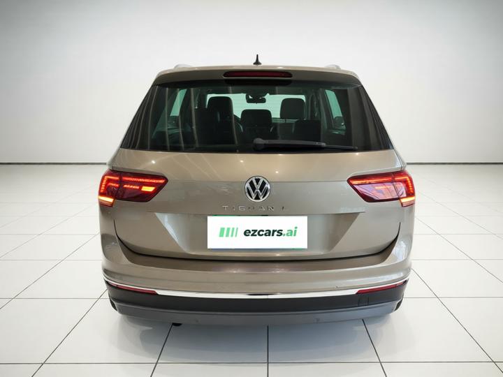Tiguan 2018 330TSI AWD photo 5