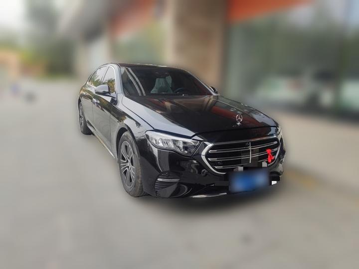 E-Class 2026 E 260 L photo 3