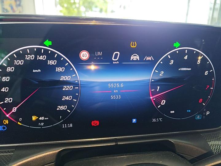 C-Class 2026 C 260 L Sport photo 7