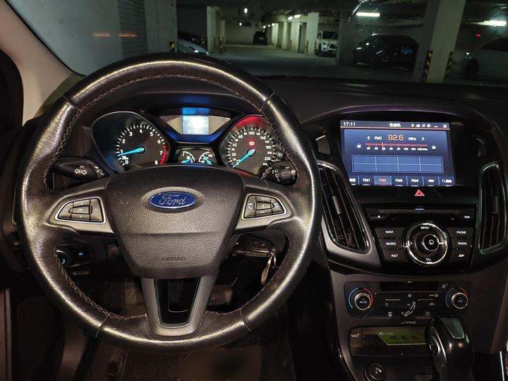 Focus 2015 Hatchback 1.6L AT photo 5