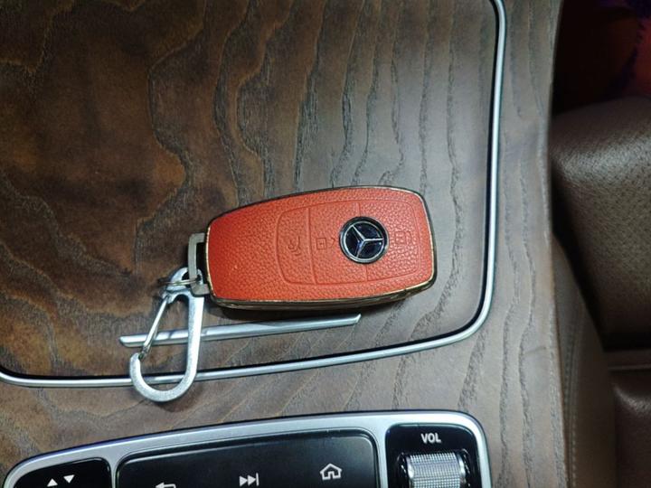 E-Class 2019 E 200 L photo 8