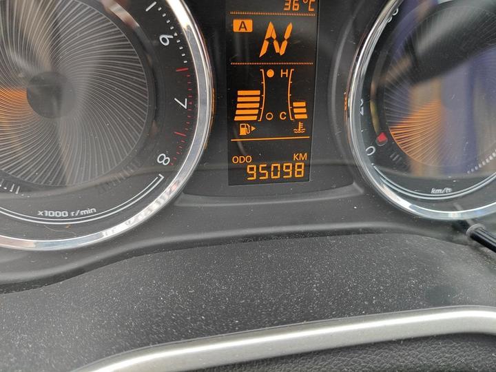 2015 3 1.5L AMT photo 6