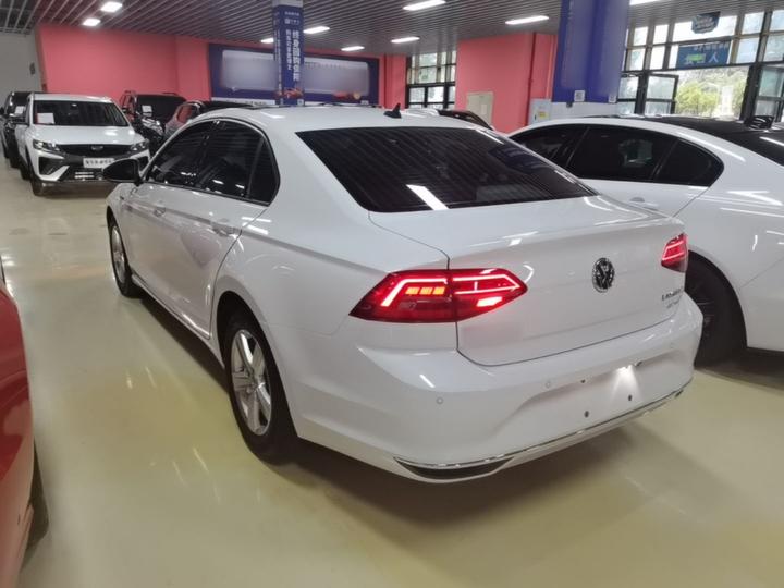 Lamando 2021 230TSI DSG photo 4
