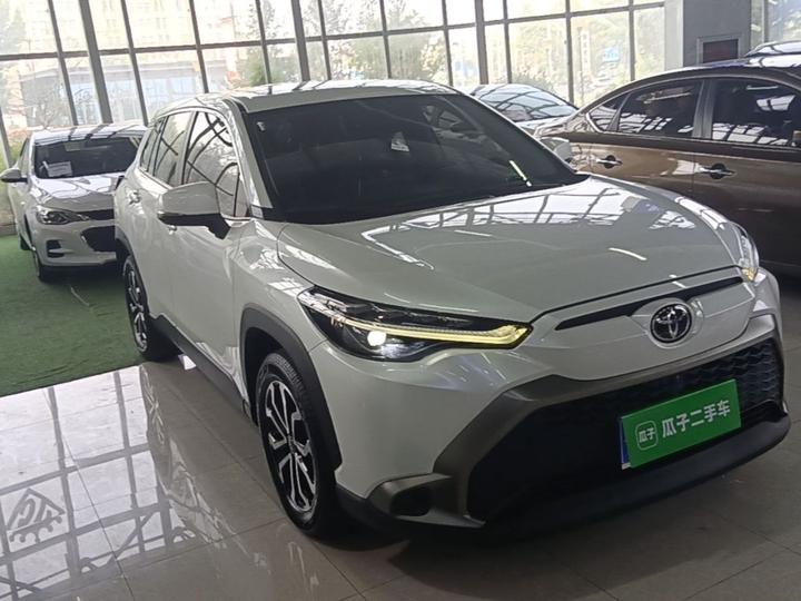 Frontlander 2022 2.0L CVT Luxury photo 3