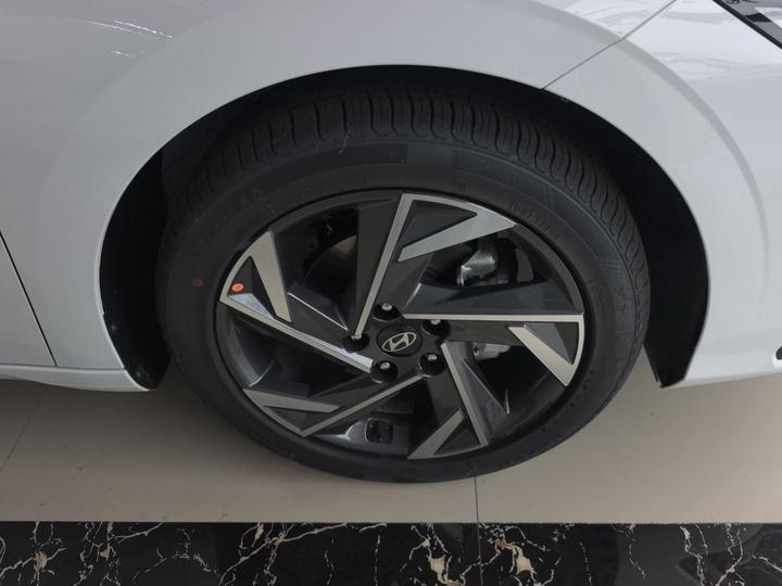 Elantra 2023 1.5L CVT GLX Elite photo 4