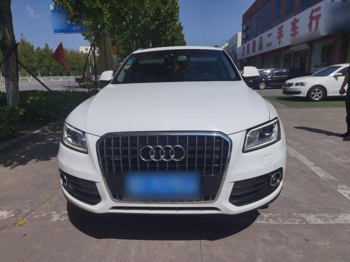 Q5 2017 40 TFSI Tech photo 3
