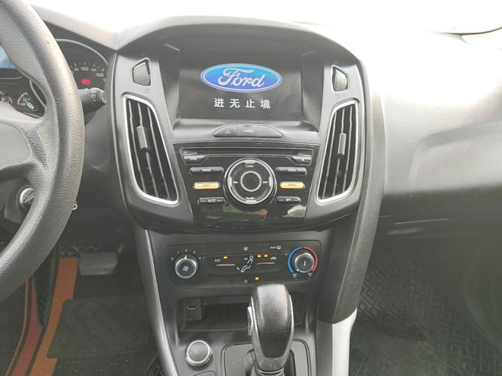 Focus 2017 Hatchback 1.6L AT Comfort photo 8