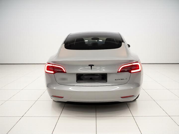 Model 3 2022 RWD photo 5
