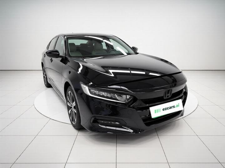 Accord 2018 260TURBO Elite China VI photo 3