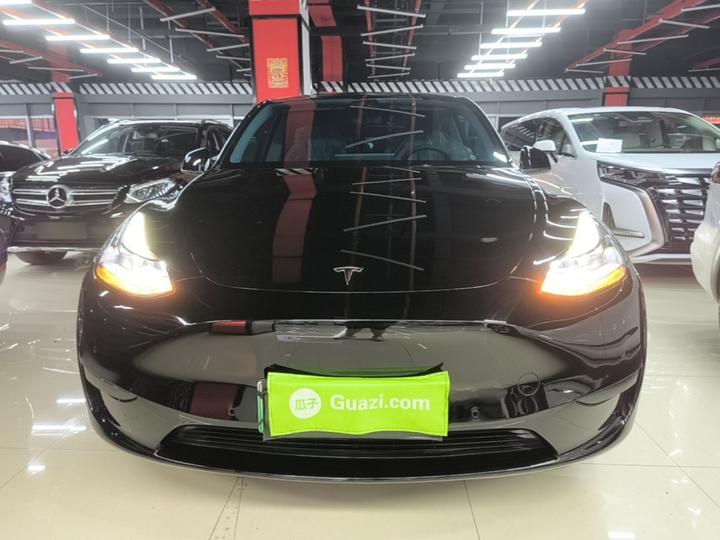 Model Y 2022 Facelift RWD photo 2