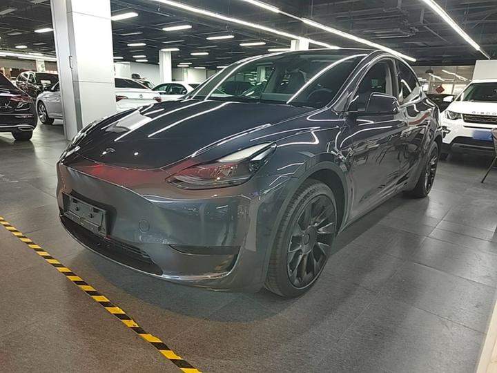 Model Y 2024 RWD