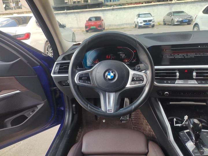 3 Series 2020 320Li M Sport Package photo 3
