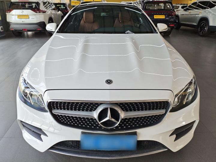 E-Class Imported 2020 E 260 4MATIC Coupe photo 2