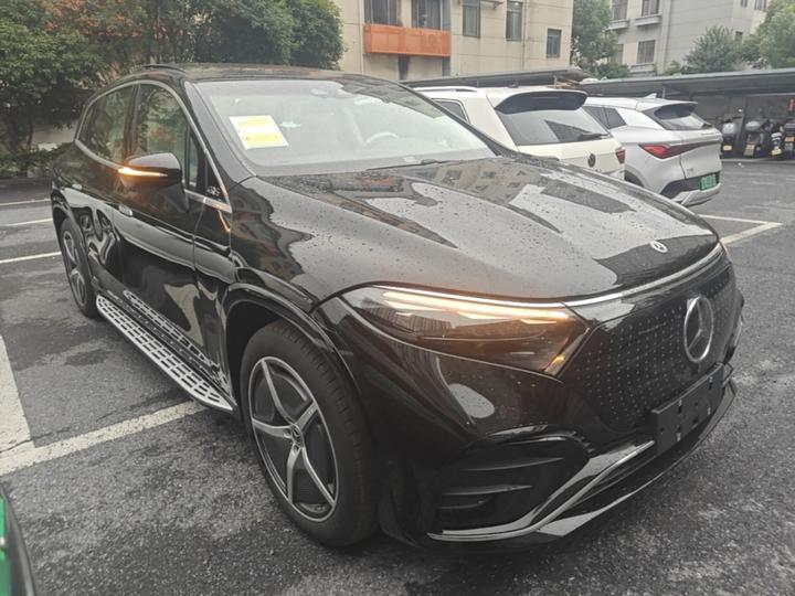 EQS SUV 2025 500 4MATIC photo 3