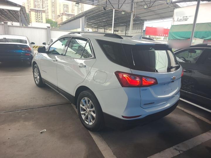 2018 535T AT photo 4
